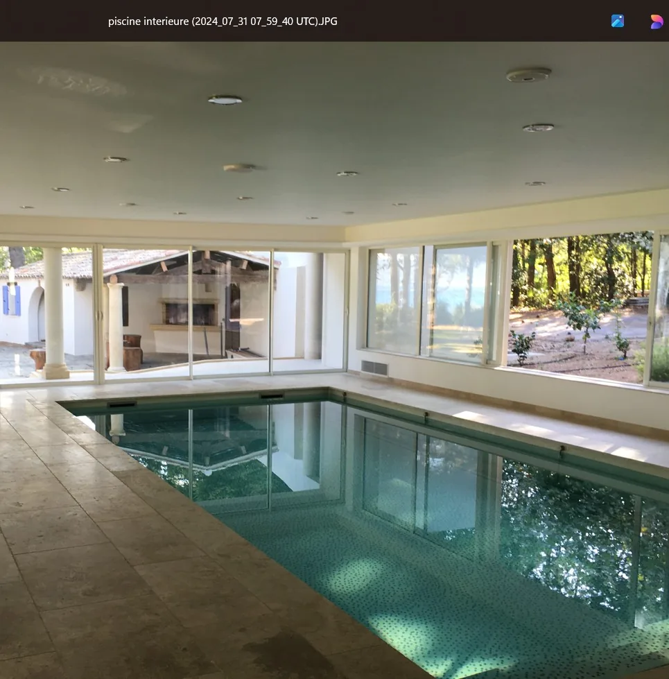 Piscine Intérieure & Spa